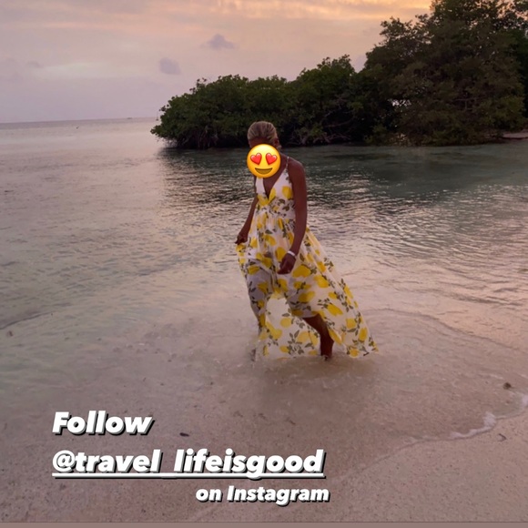 Maxi Lemon Print dress with crisscrossed back - Picture 12 of 12